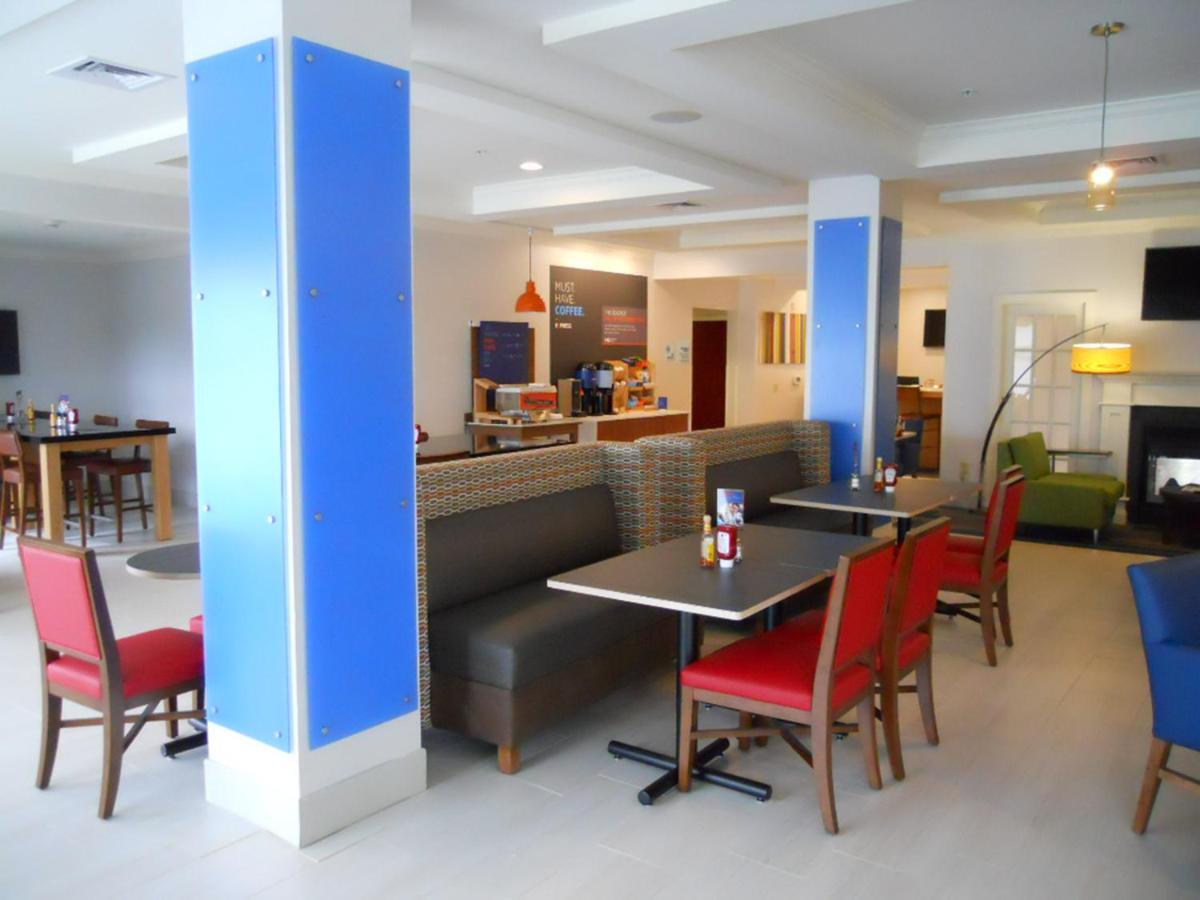Holiday Inn Express Hotel & Suites Bethlehem Airport/Allentown Area By Ihg Exteriér fotografie