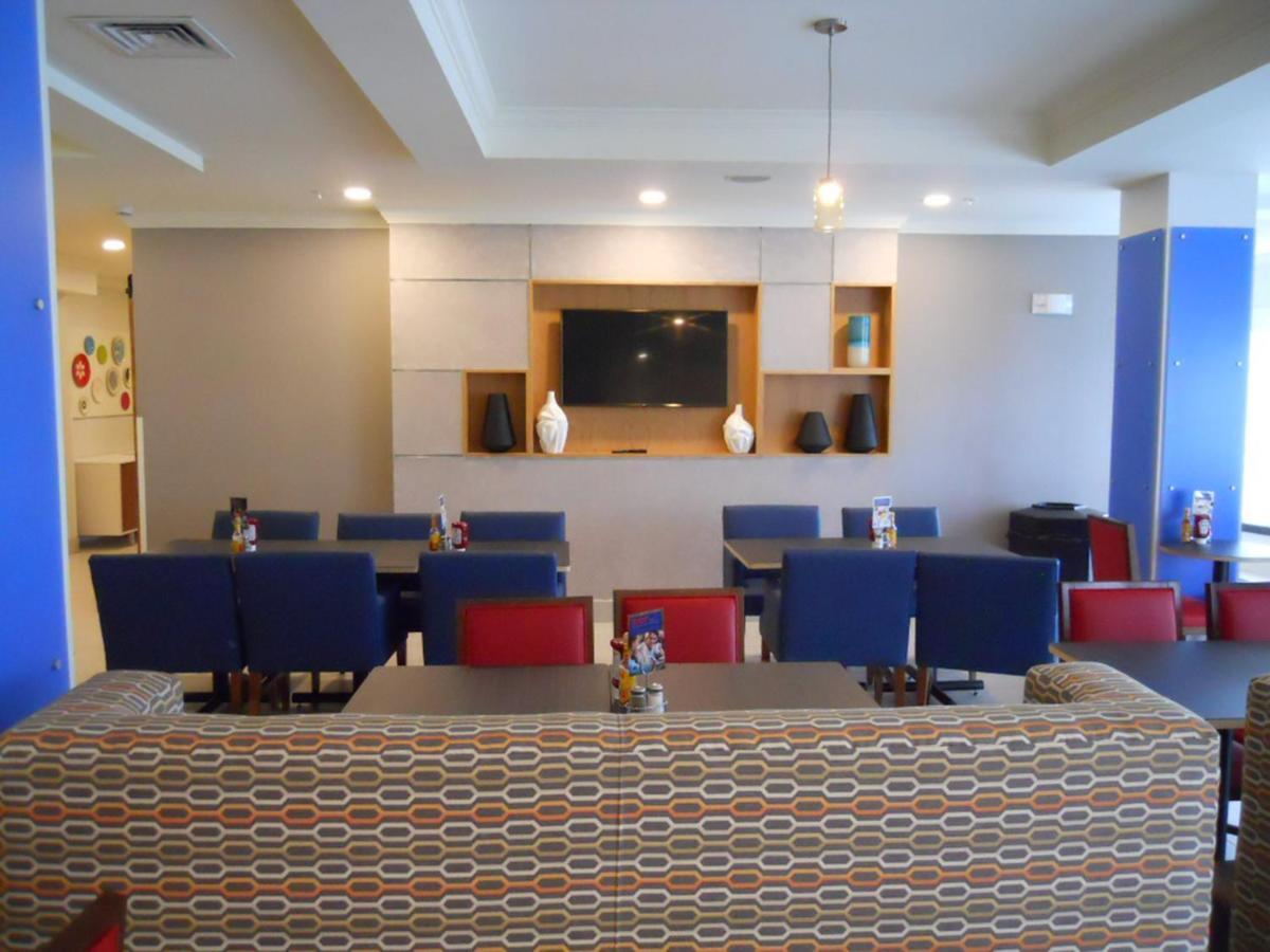 Holiday Inn Express Hotel & Suites Bethlehem Airport/Allentown Area By Ihg Exteriér fotografie